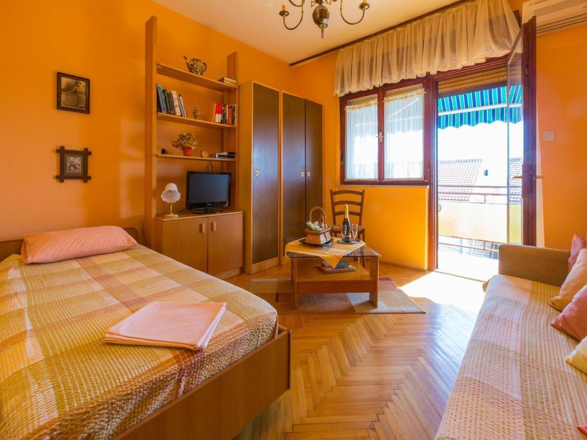 Apartment Mazor Цриквеница Экстерьер фото