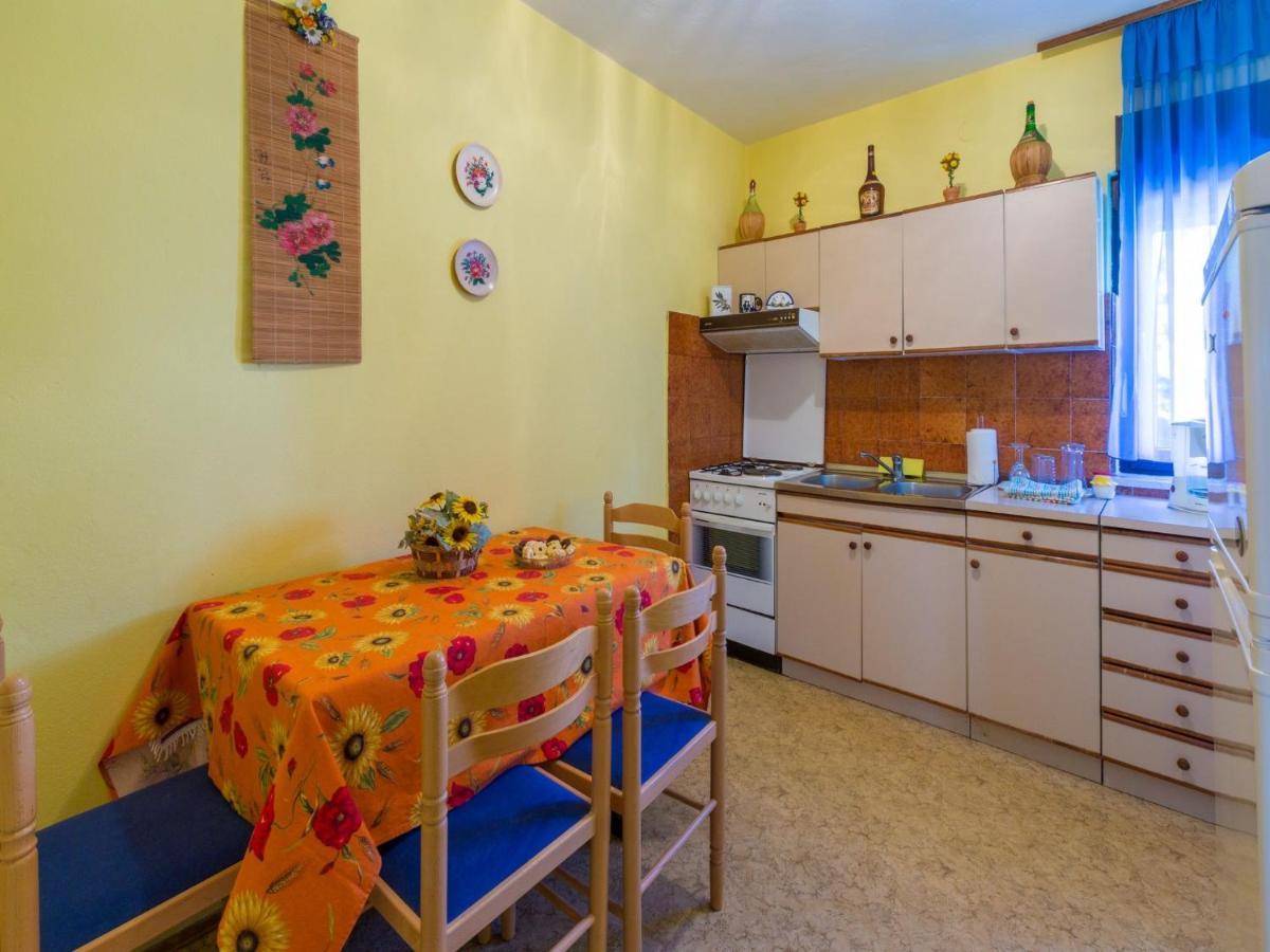 Apartment Mazor Цриквеница Экстерьер фото